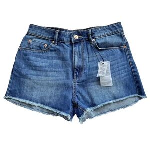 MNG Women's 2" Sexy Denim Shorts Size: 4